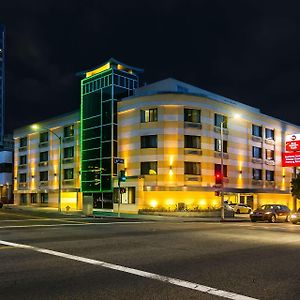 Best Western Plus La Mid-Town Hotel